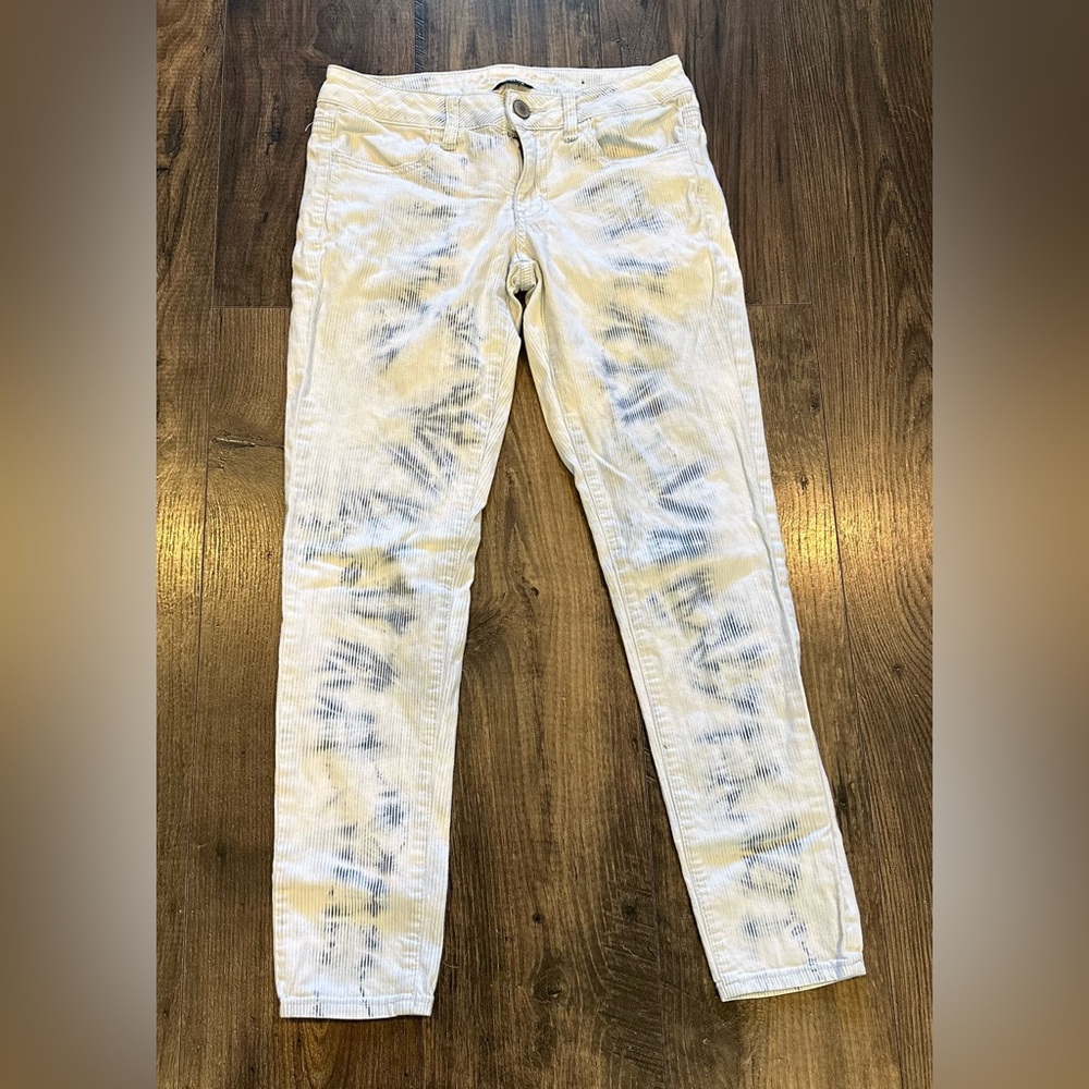 GUC Women's American Eagle Stretch Light Jegging Jeans SIZE: 6
